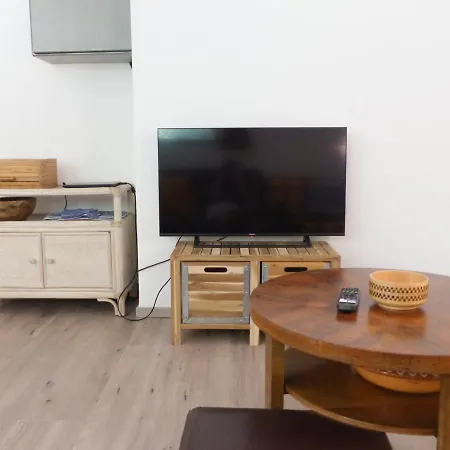 Entier Dans Un Ecrin De Verdure * Thann