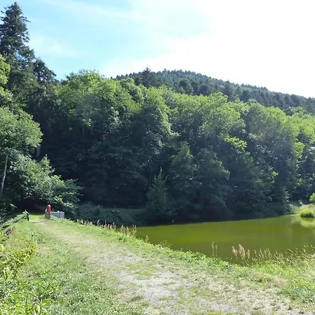 Apartmán Entier Dans Un Ecrin De Verdure *
